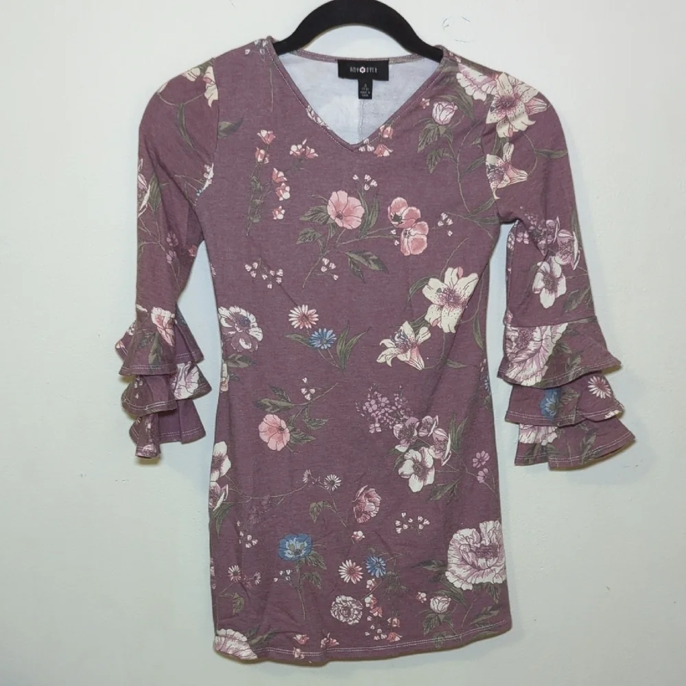 Amy Byer Purple Floral Dress with Ruffled Bell Sleeves Girls Size S 7-8